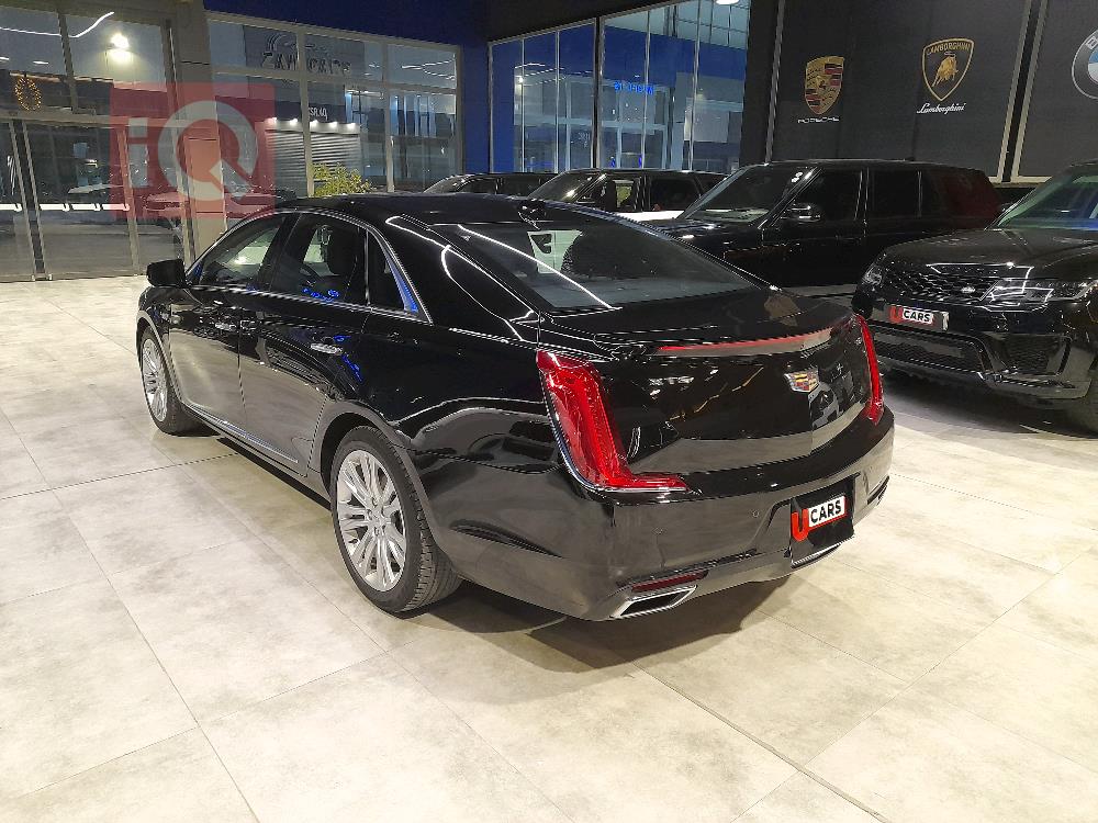 كاديلاك XTS
